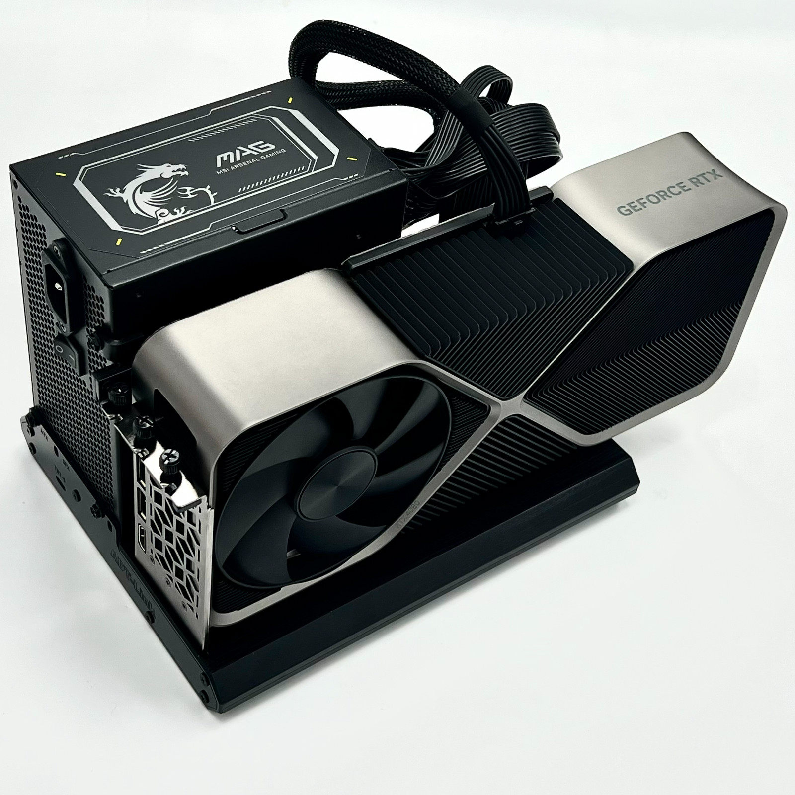 Внешняя видеокарта ADT Thunder – обзор и цена Thunderbolt 4 External Gpu Enclosure